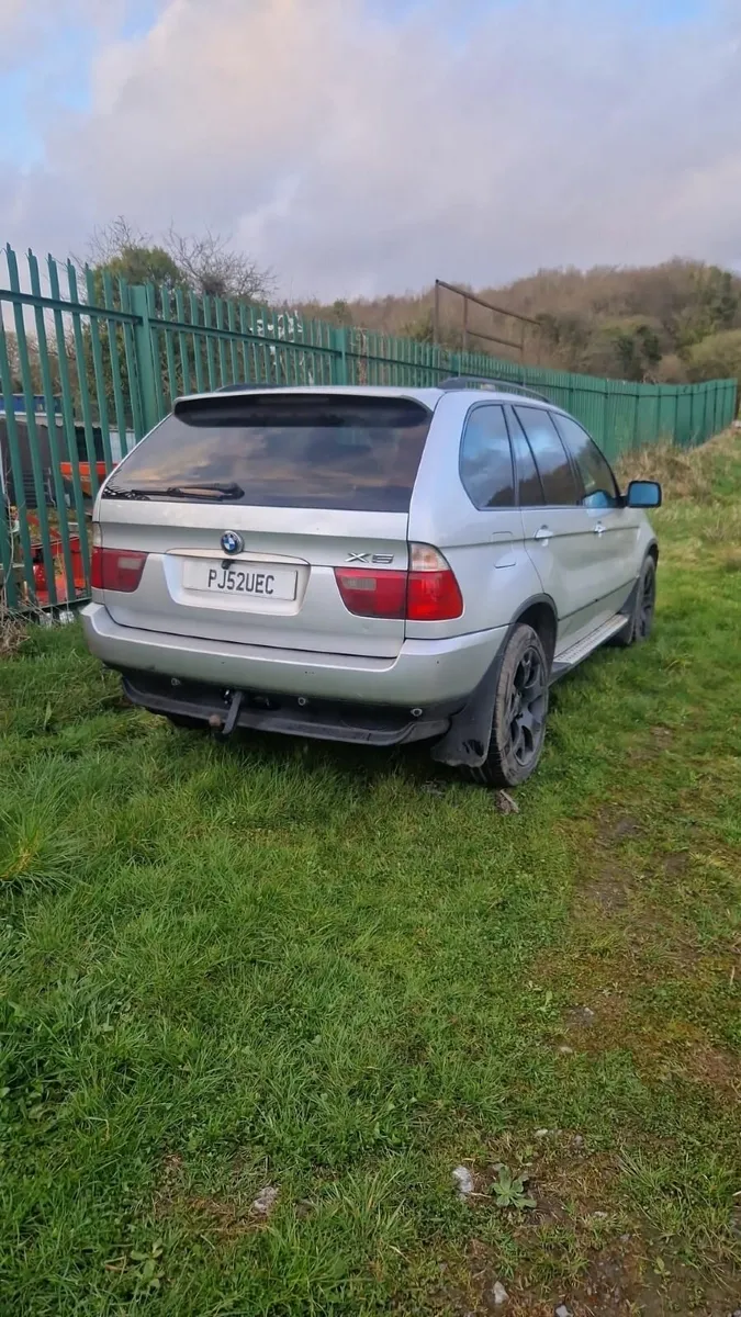 Bmw x5 e53 for spares and repairs - Image 1