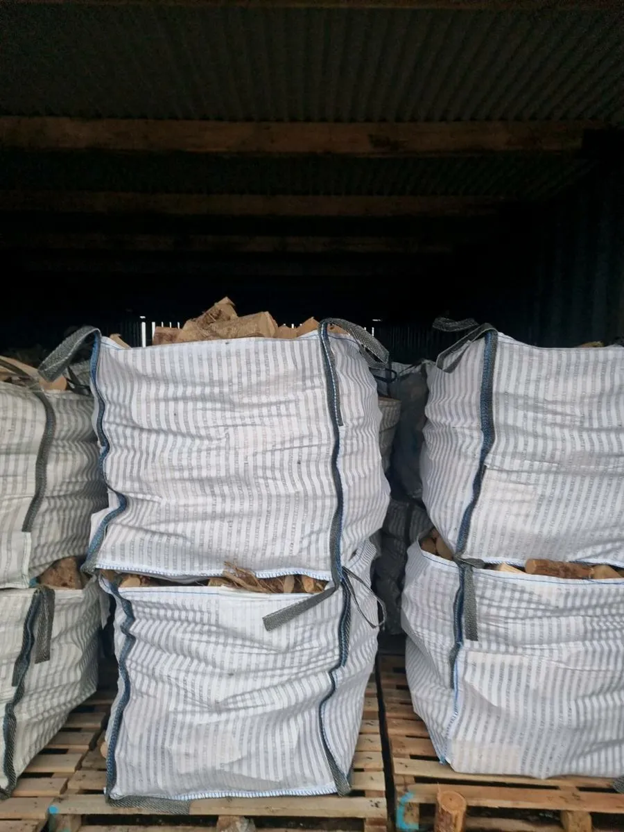 ASH FIREWOOD VERY DRY