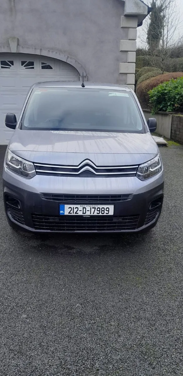Citroen Berlingo 2021 - Image 2