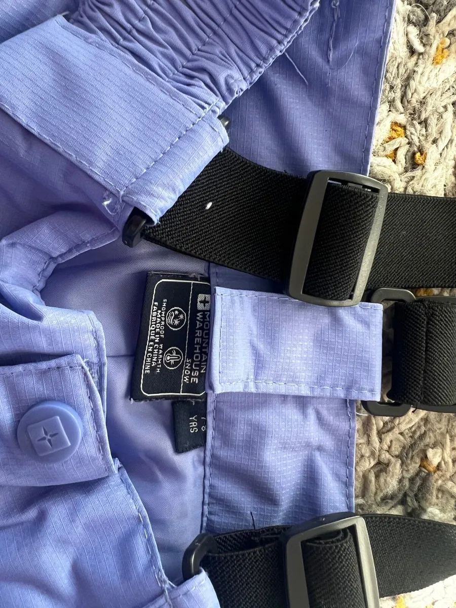 Kids ski coats, trousers, boots - Image 4