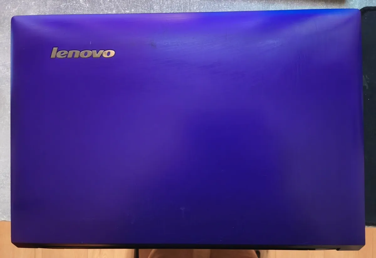 Purple Lenovo 15,6" Windows 11 Laptop - Image 2