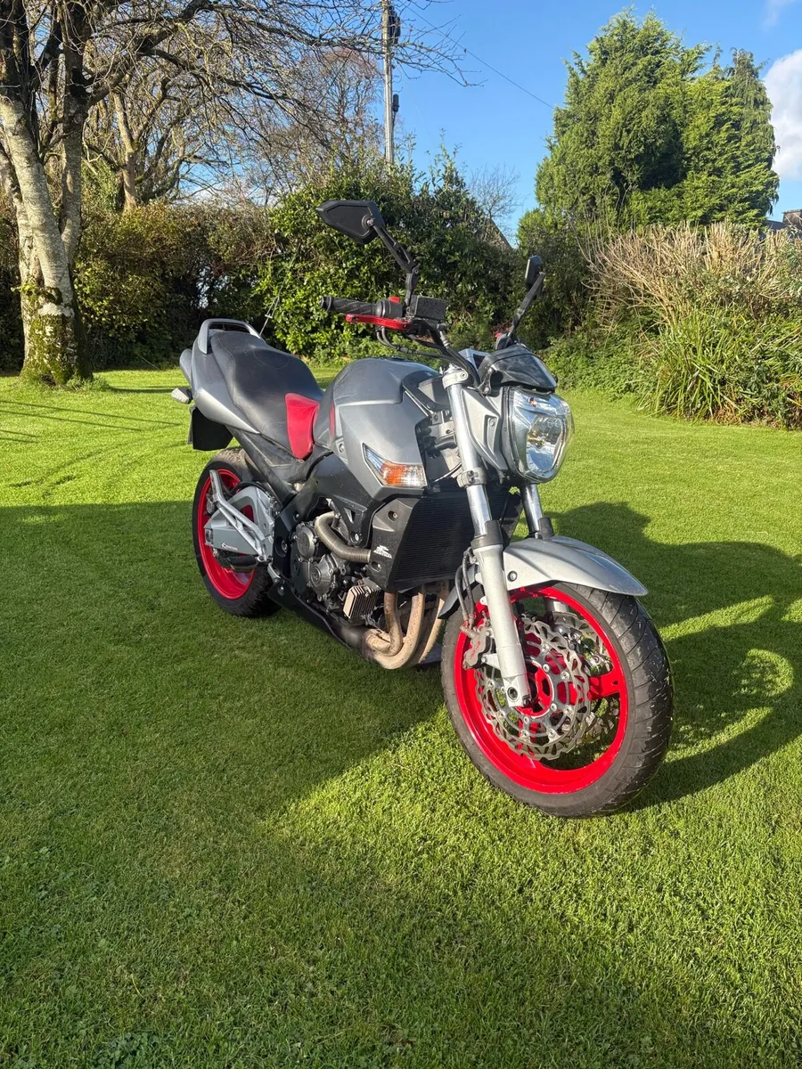 Suzuki gsr600 restricted 25kw 2008 - Image 1