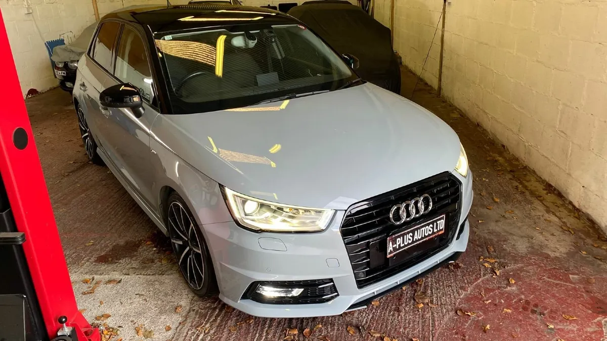 Audi A1  1.0 TFSI  2018  Nardo Grey - Image 1
