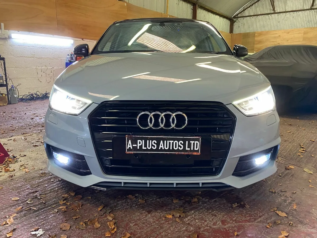 Audi A1  1.0 TFSI  2018  Nardo Grey - Image 2