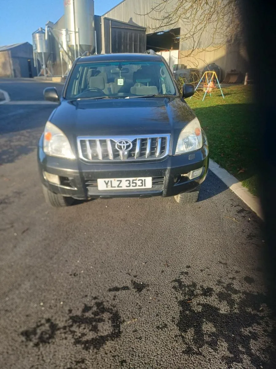 Toyota Land Crusier 05 - Image 3