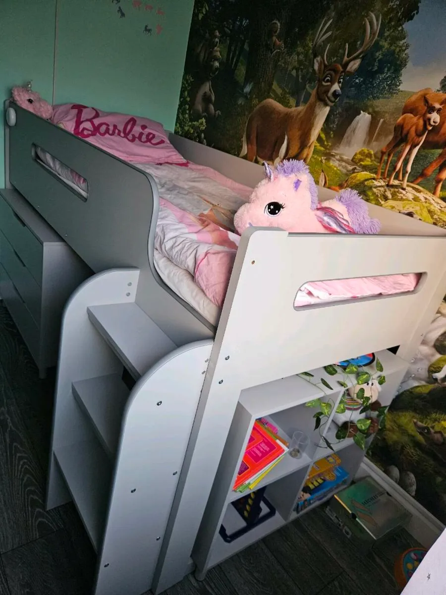 Mid sleeper bed - Image 2