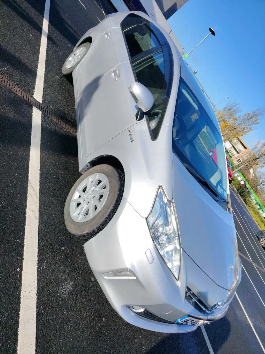 Toyota Prius Hybrid Automatic - Image 2