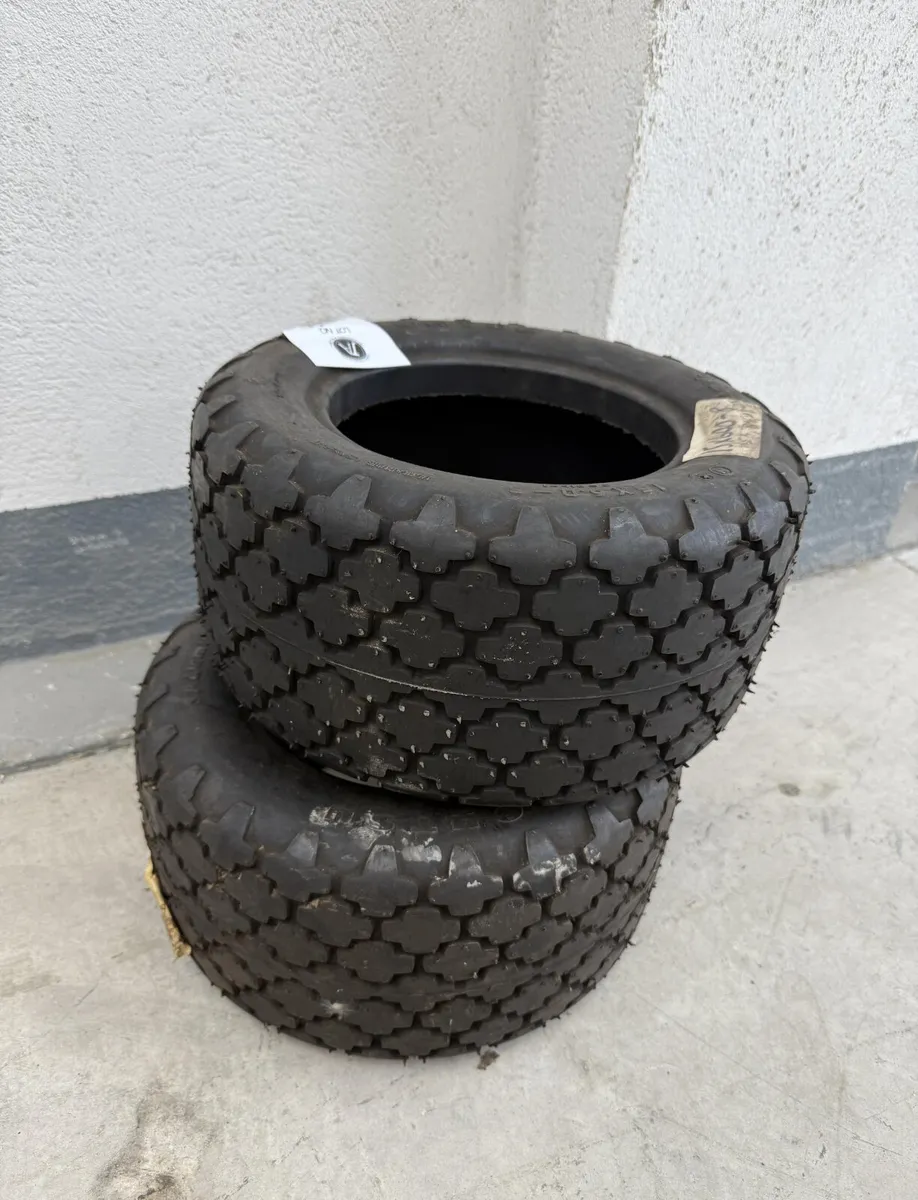 Lawnmower Tyres 15x600-8 **Online Auction** - Image 1