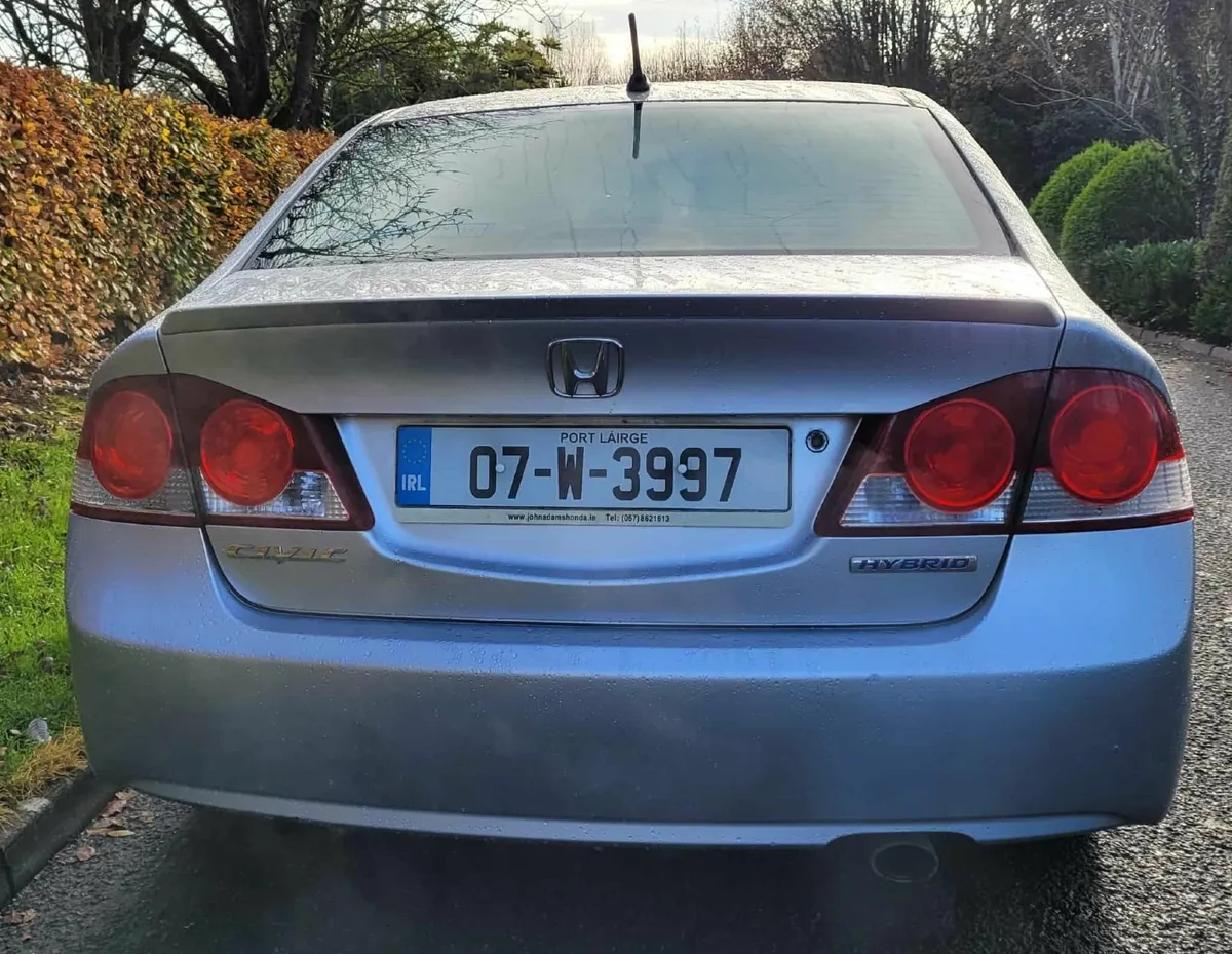 Honda Civic 2007 - Image 2