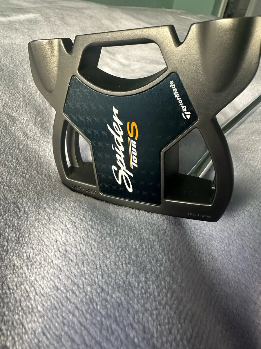 Taylormade Tour S spider 🕷️ putter left handed - Image 4