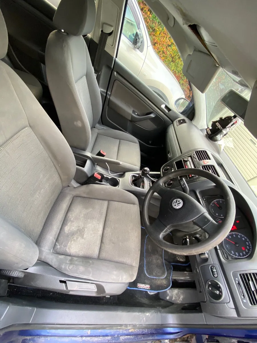 VW golf 1.4L Petrol - Image 4