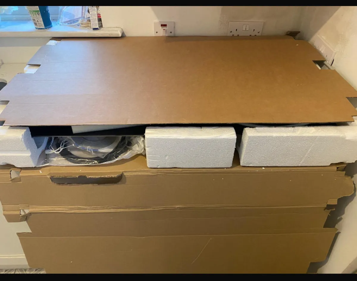 Miele Induction Hob (90cm) - Image 3