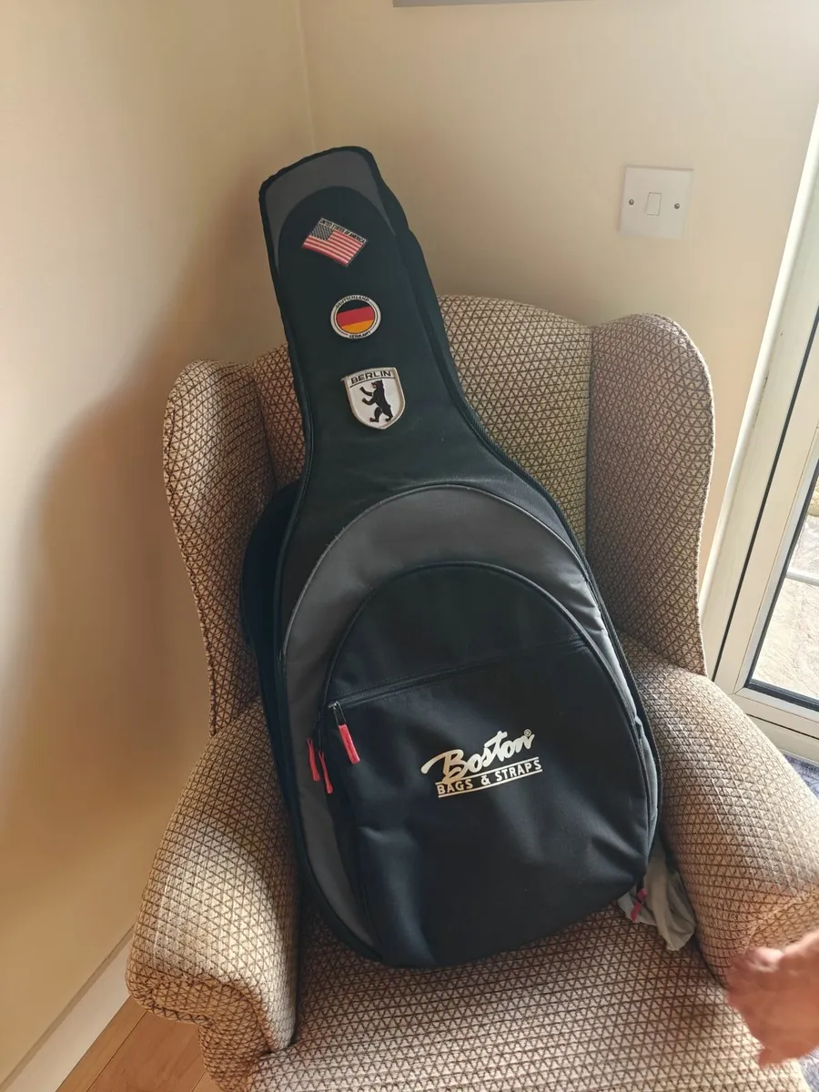 Guitar Yamaha F310 - Image 3