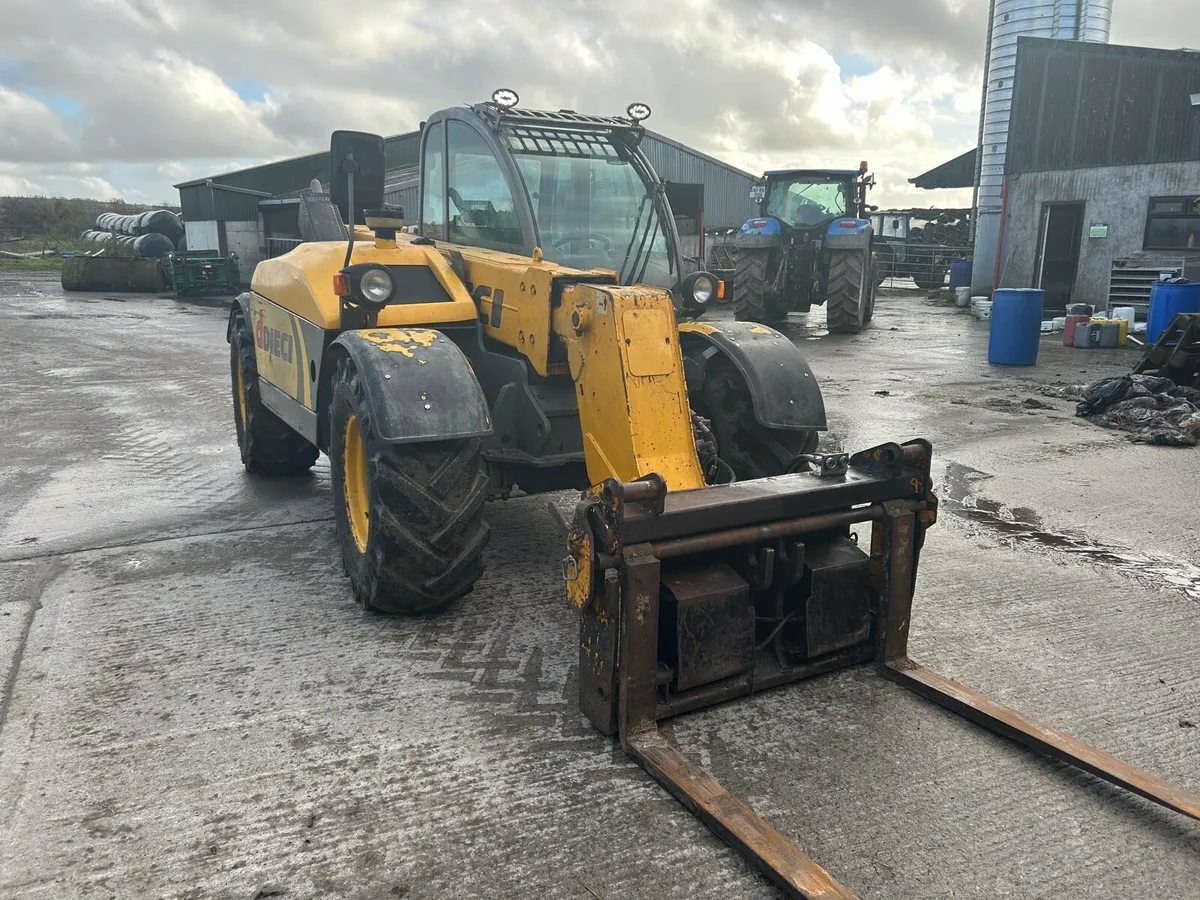 Telehandler - Image 3