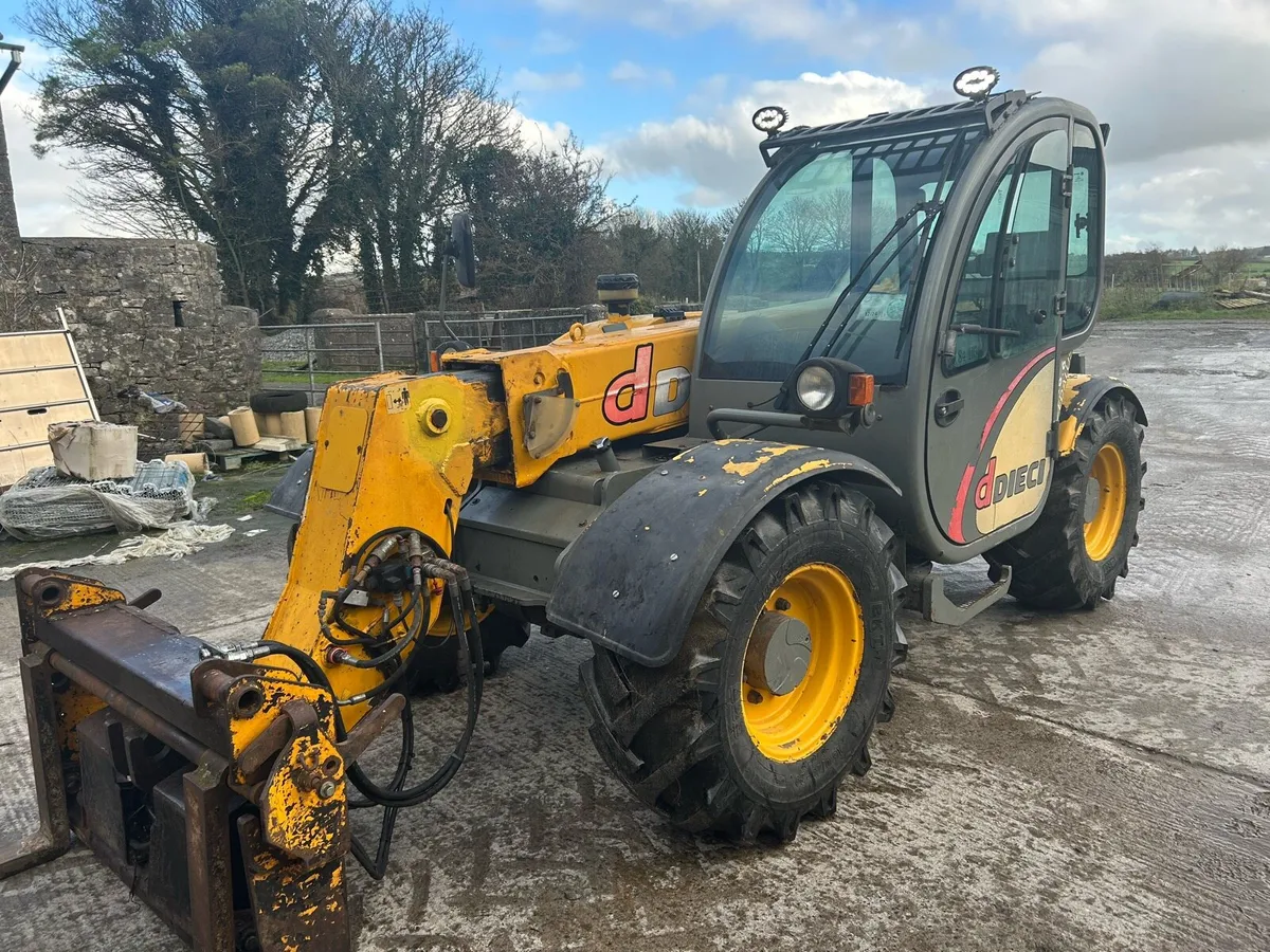 Telehandler - Image 4