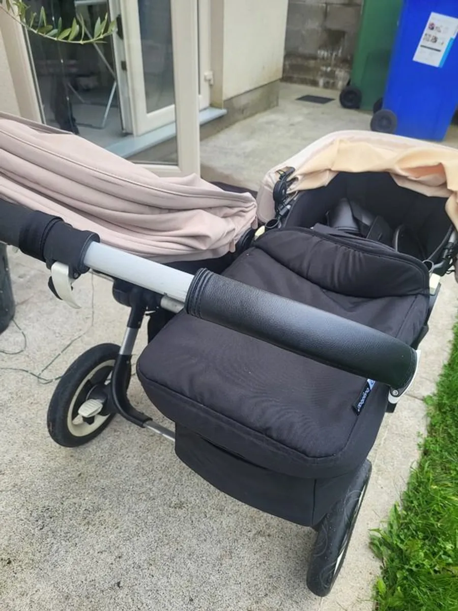 Bugaboo Donkey 5 Double pushchair - Excellent Condition - Image 3