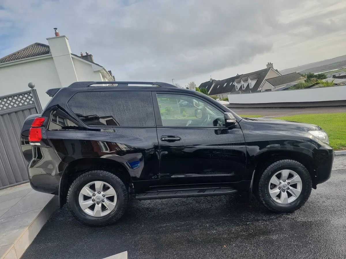 Toyota Land Cruiser 2023 SWB No VAT - Image 1