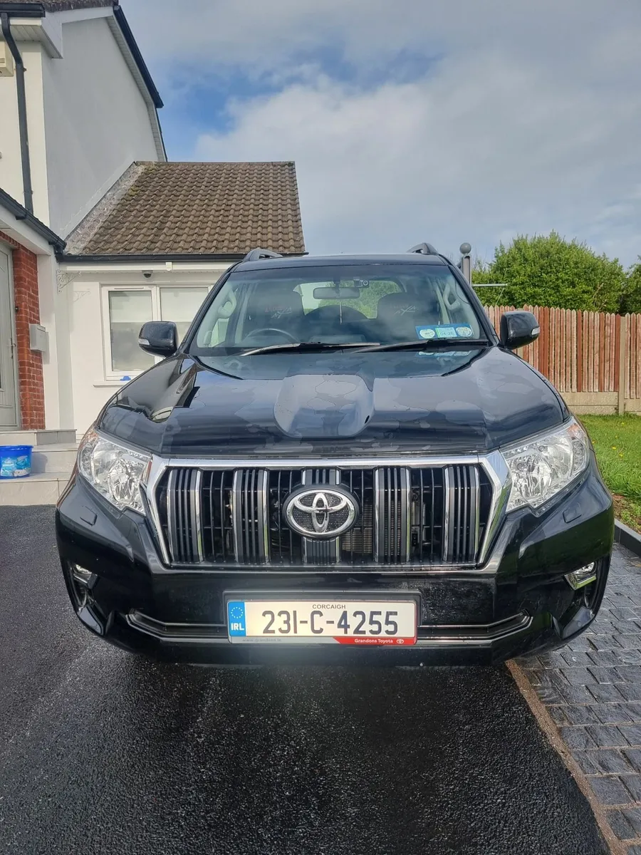 Toyota Land Cruiser 2023 SWB No VAT - Image 2