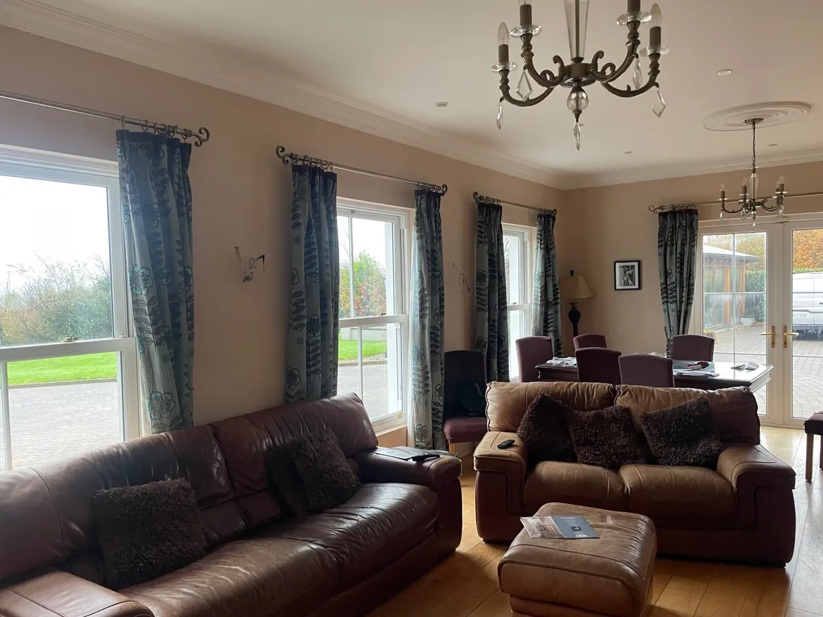 Curtains and poles - Image 1