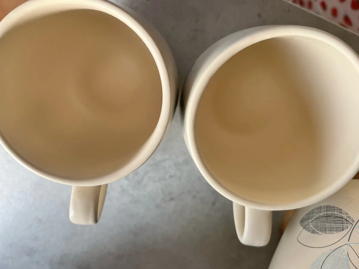 Eden stoneware Six mugs with a stand - Image 3