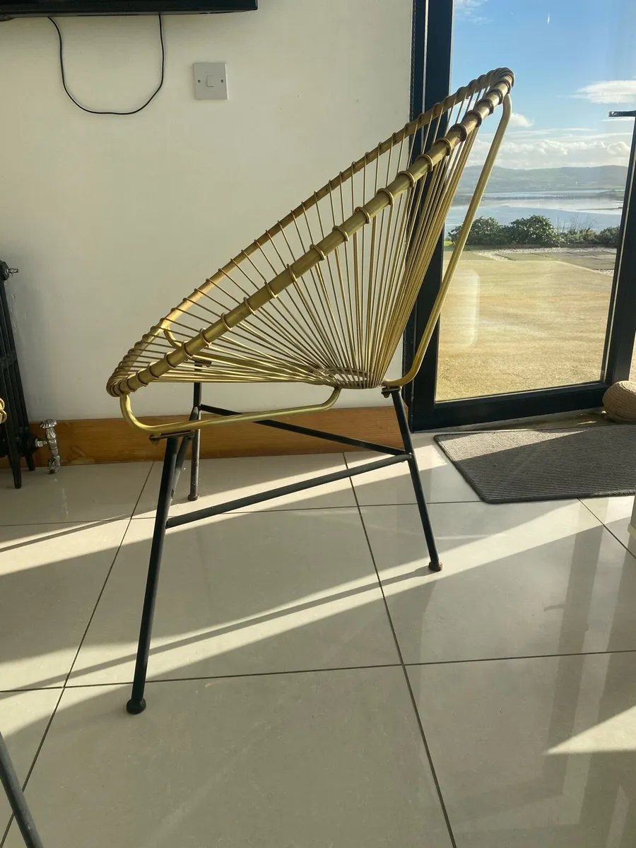 conservatory furniture and white glass table - Image 3