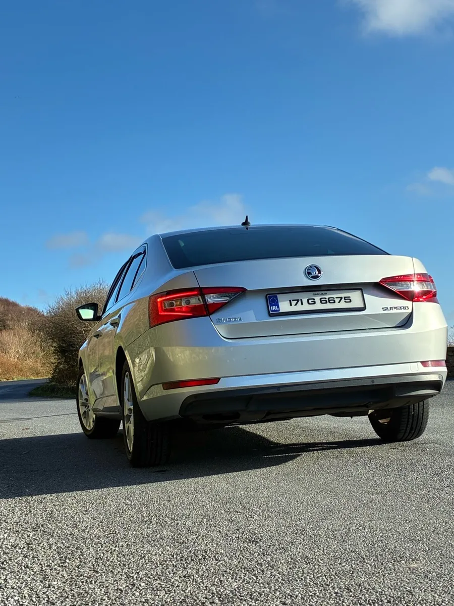 Skoda Superb Business edition - Image 2