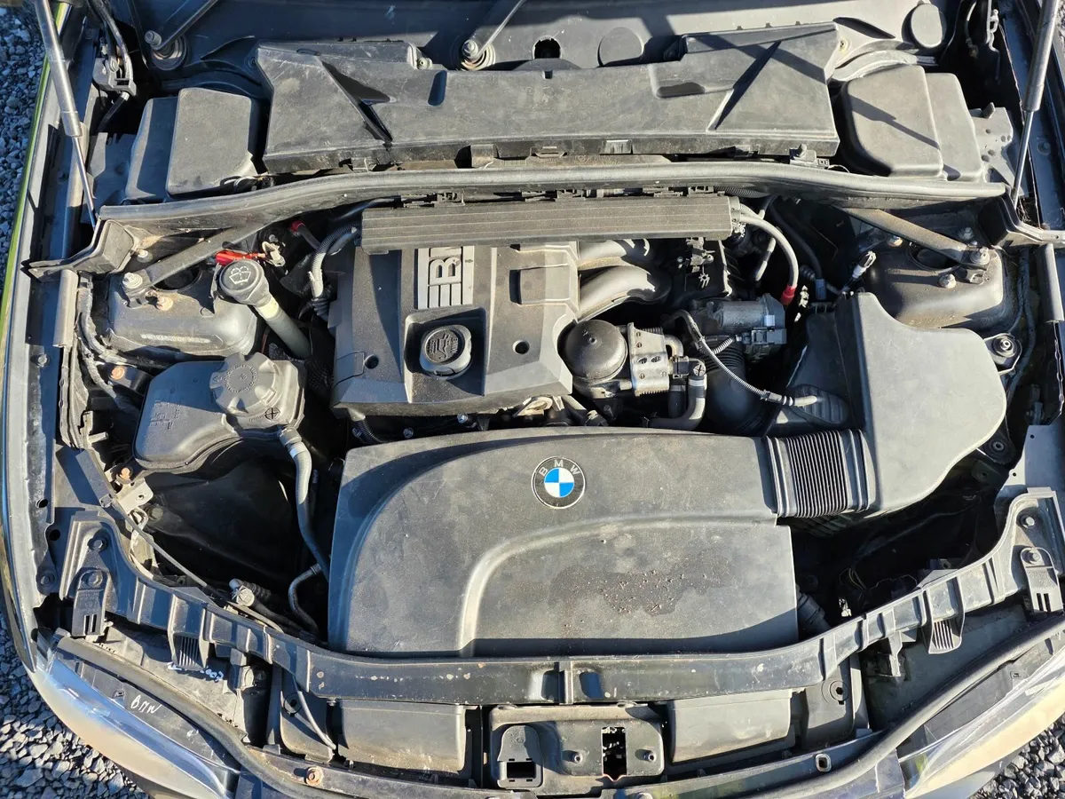 BMW 120I Convertible - Image 3