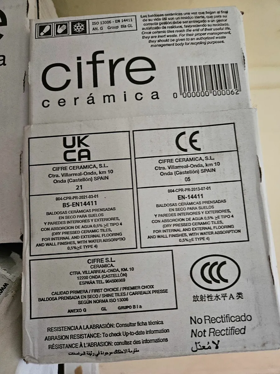 Kitchen Bathroom Tiles Black White - Image 3