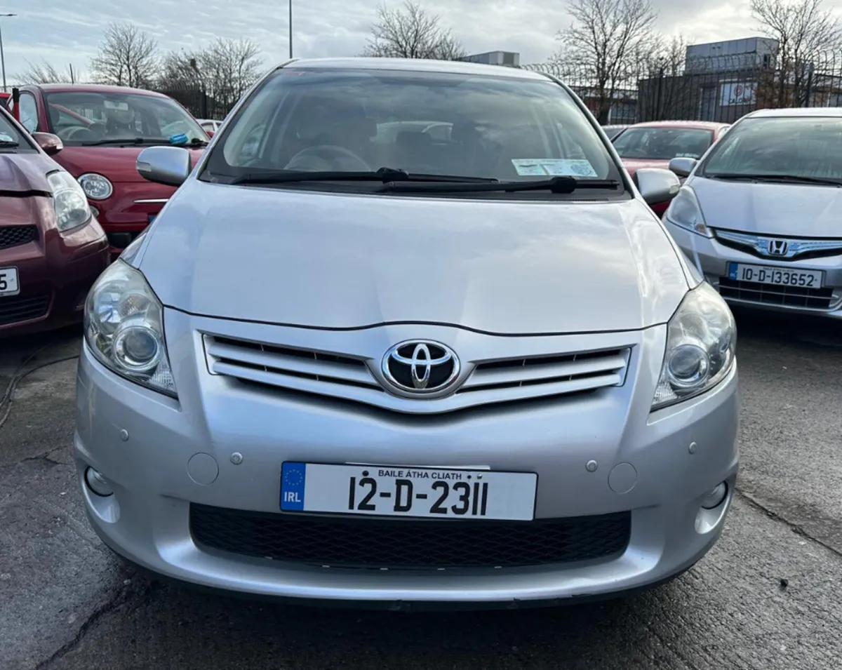 Toyota Auris 2012 / New Nct/ warranty - Image 3