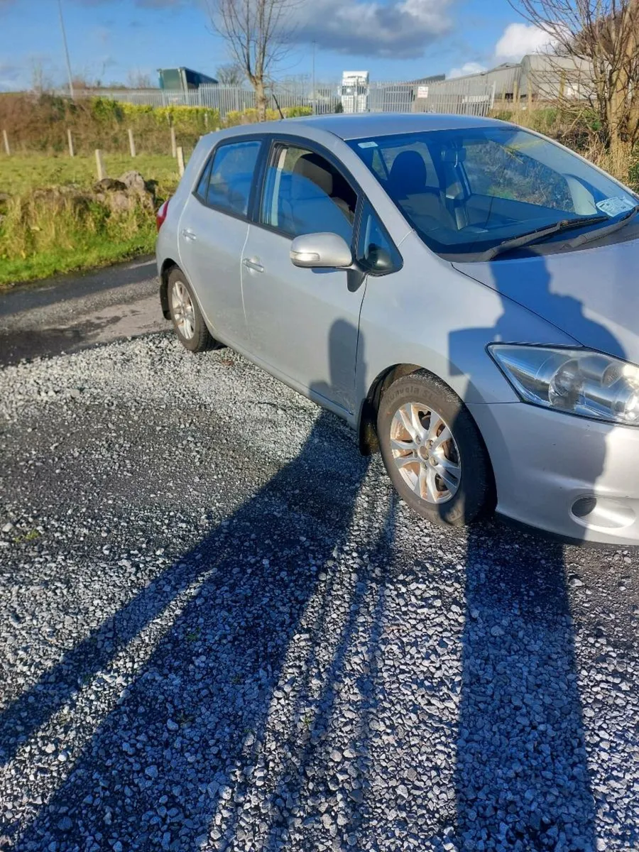 Toyota auris - Image 3