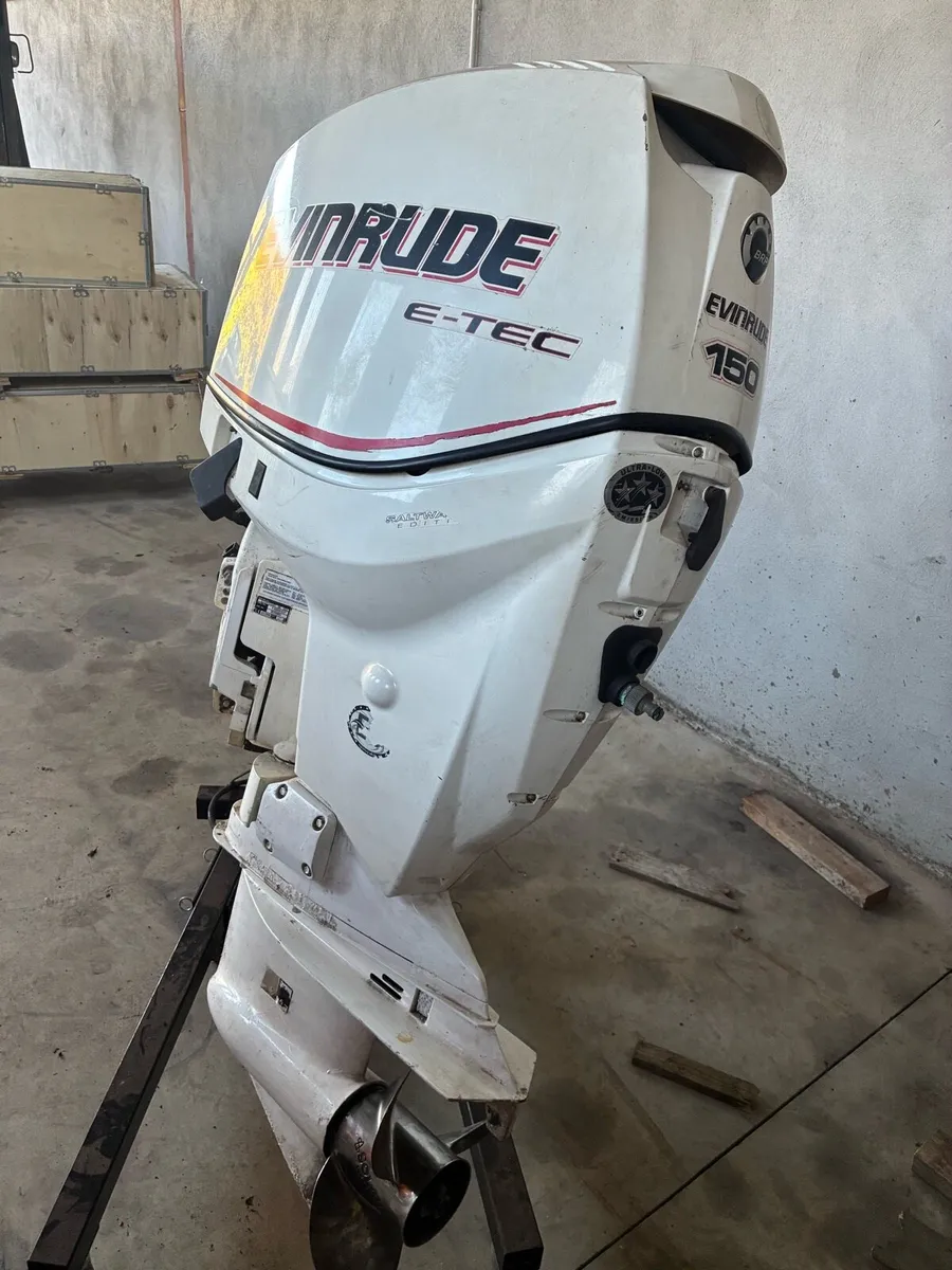 Evinrude etec 150hp outboard - Image 1