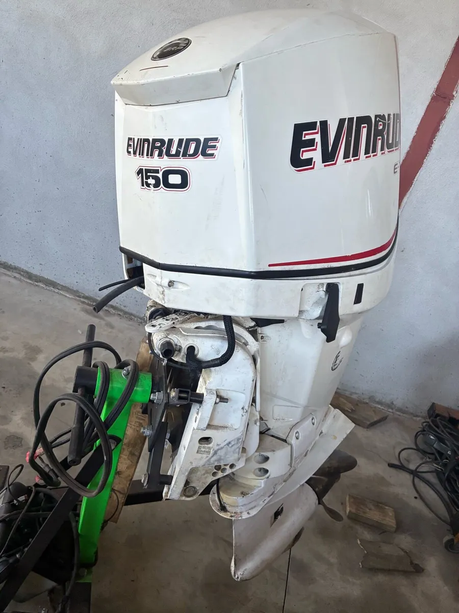 Evinrude etec 150hp outboard - Image 4