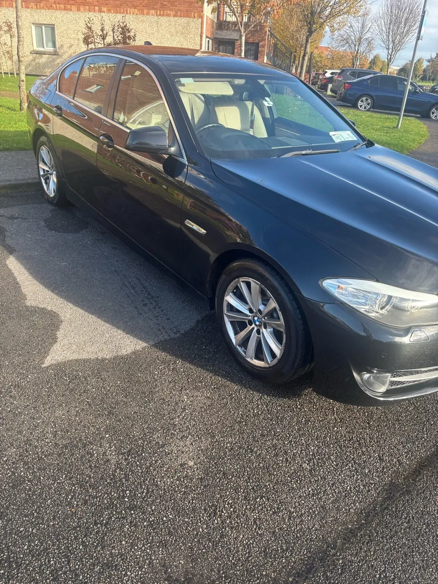 BMW 520D - Image 2