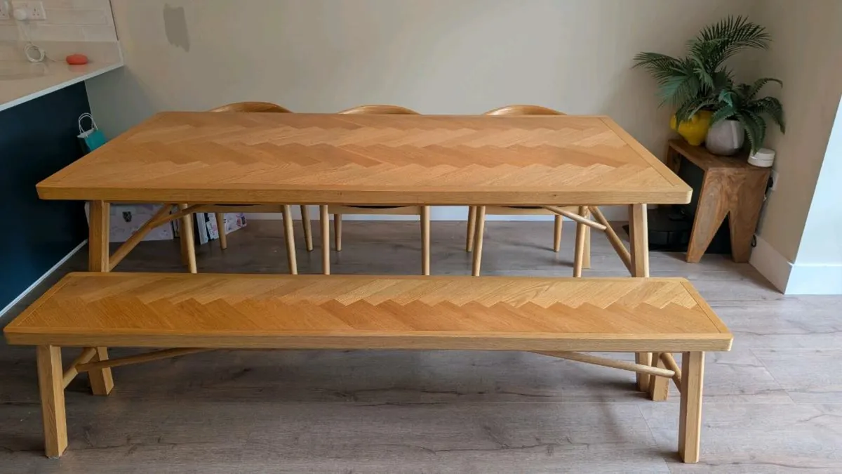 Oak Dining Table & Bench - Image 3