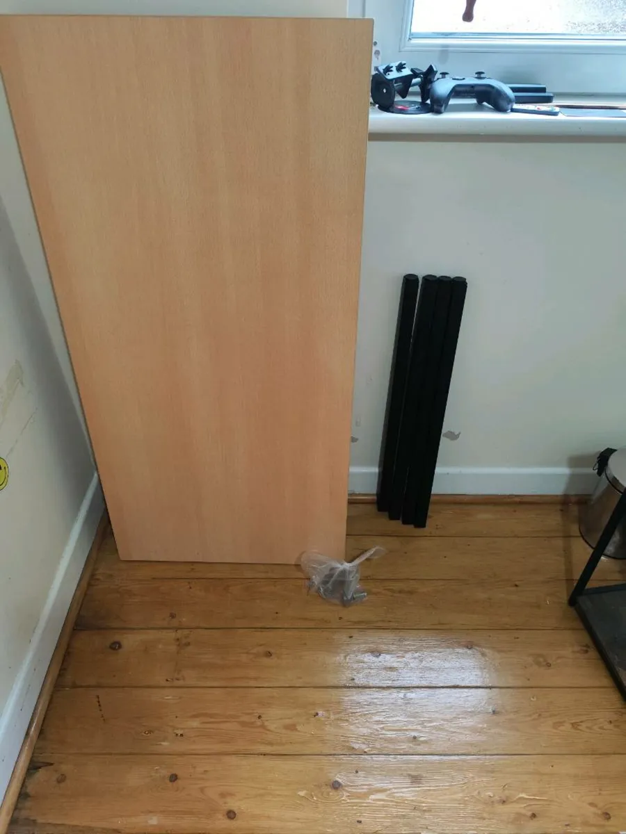 Office Desk - Image 4