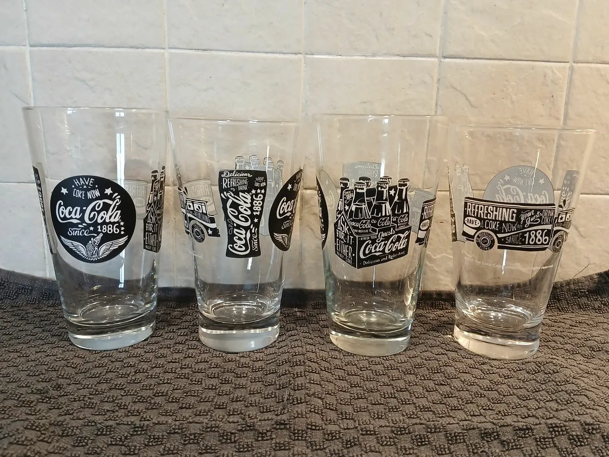 Coca Cola glasses tall, set of 4