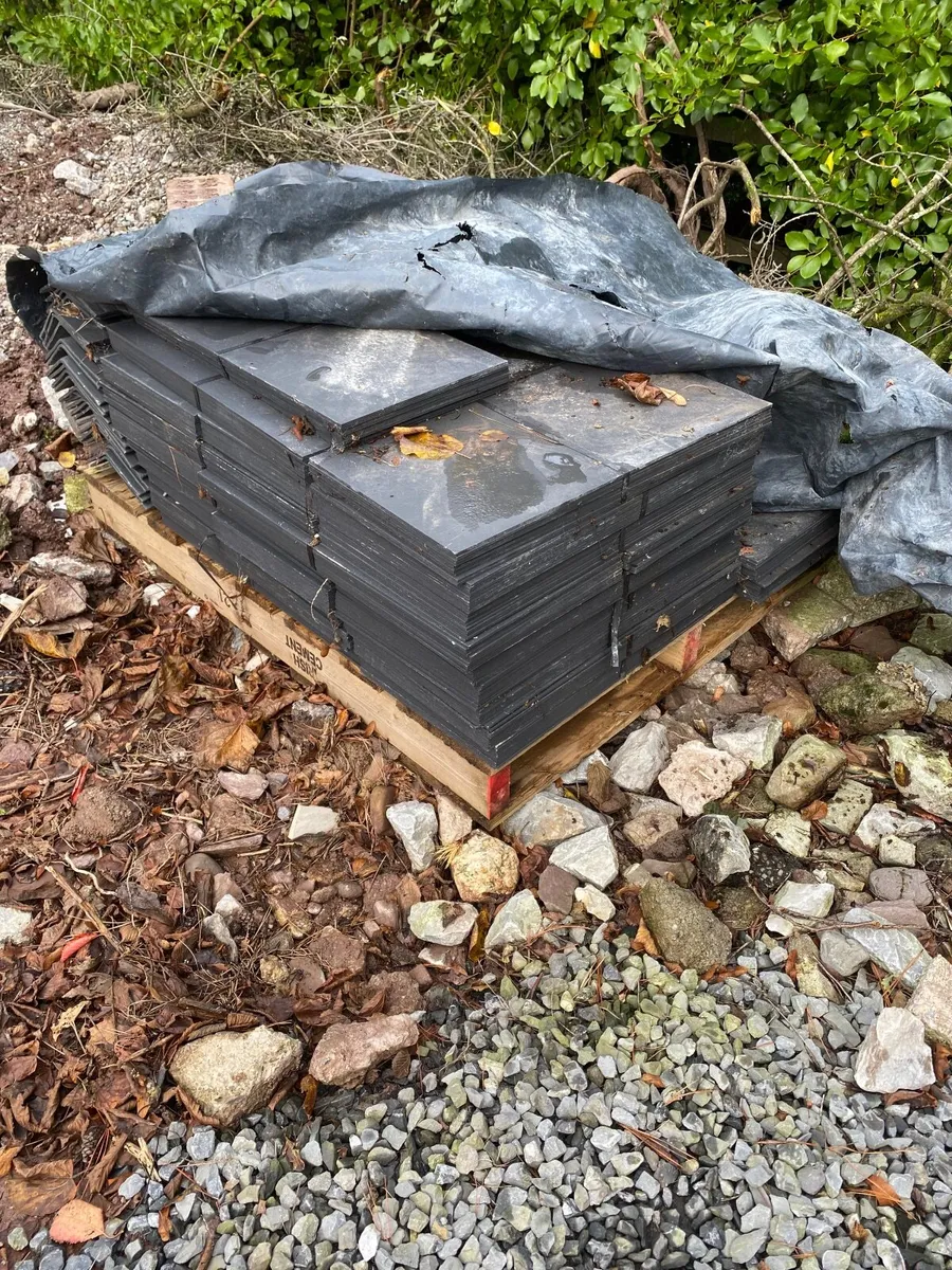 Slates - Image 4