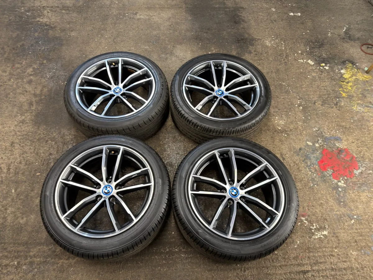 BMW MSport Alloys - Genuine - 2 new tyres - Image 2