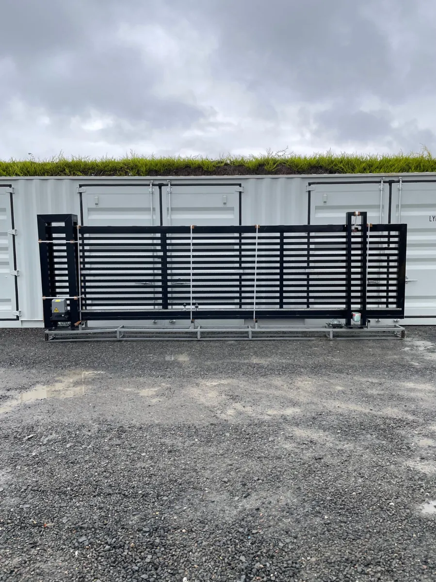 20FT Cantilever Electric Gate **Online Auction** - Image 1