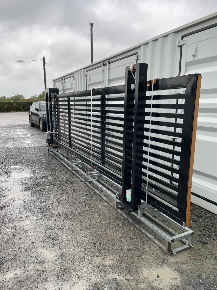 20FT Cantilever Electric Gate **Online Auction** - Image 4