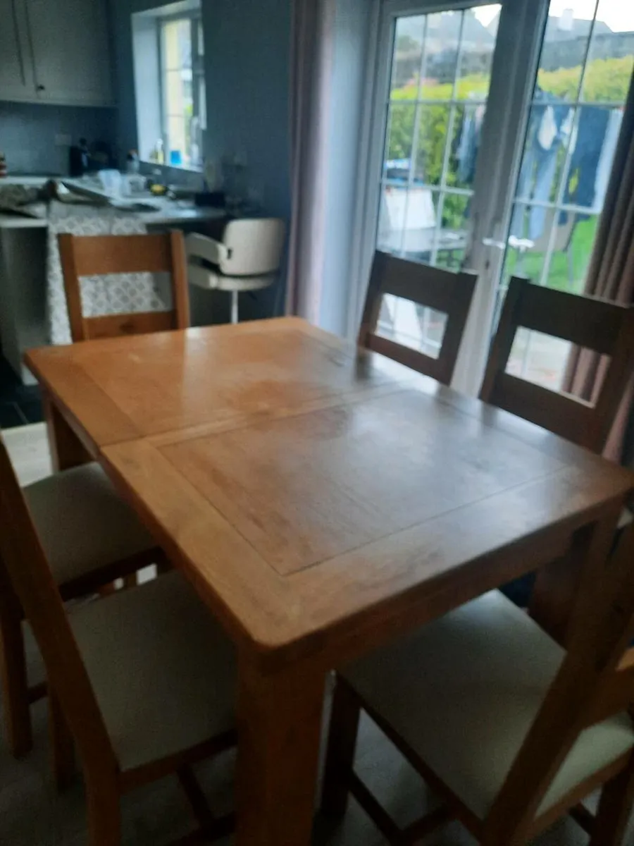Dinning table and 6 chairs - Image 2
