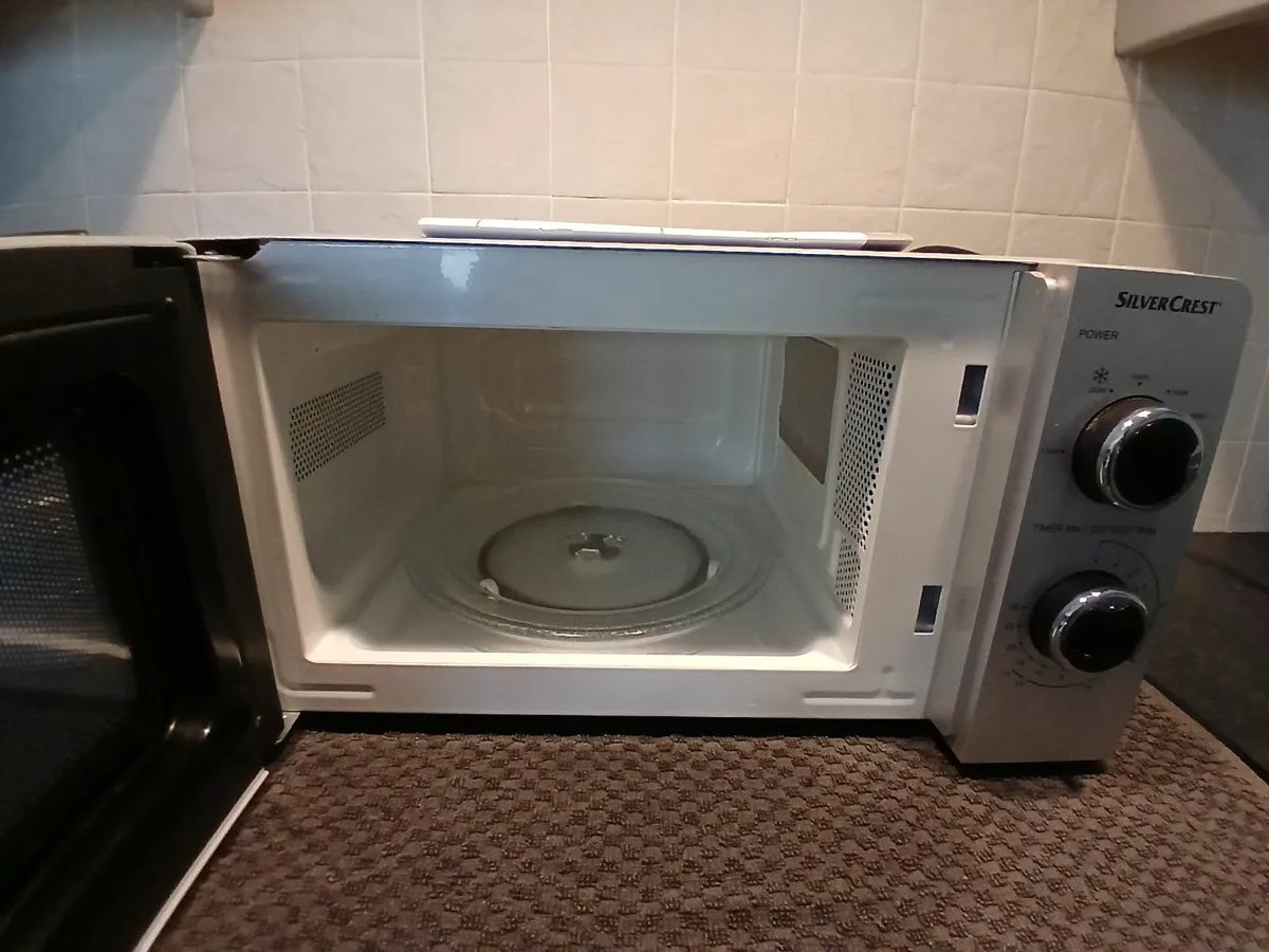 Microwave silver - Image 3