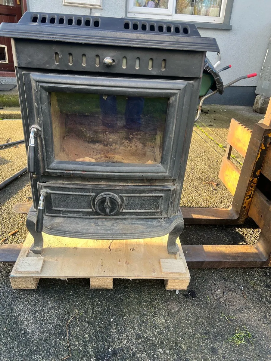 Stove - Image 4