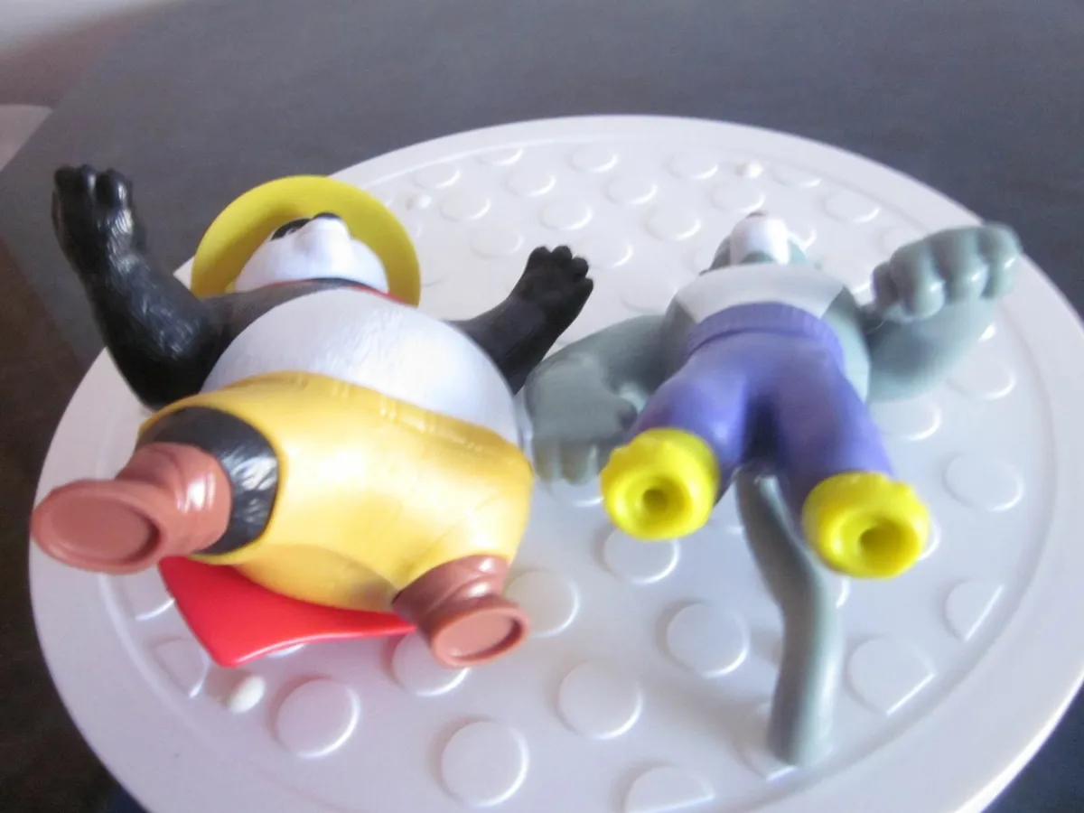 Burger King Kung-fu Panda Po/ Tai Lung - Image 4