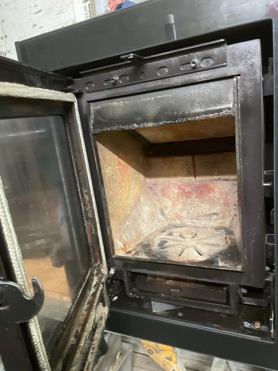 6 kw  vitea insert stove - Image 2