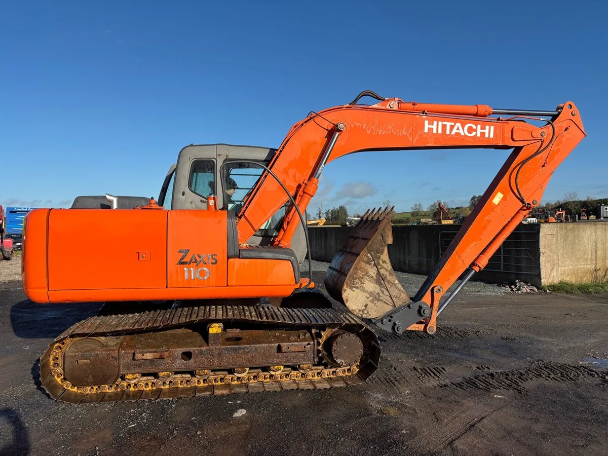 Hitachi ZX110 not 130, 135 , 8.5, 5.6, 3.3 - Image 1