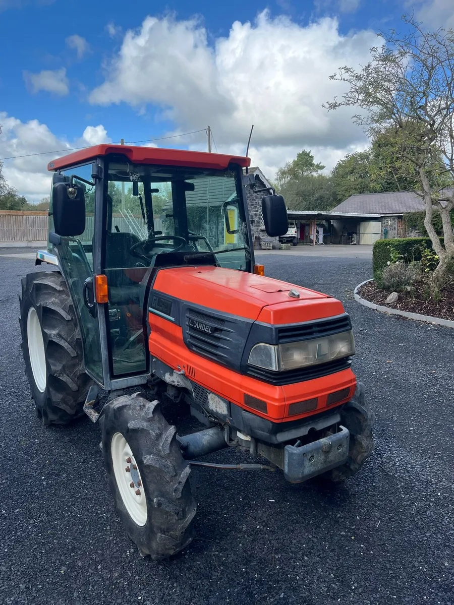 Kubota tractor - Image 2