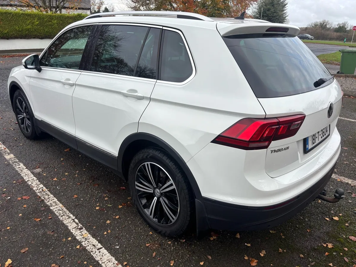VOLKSWAGEN TIGUAN 2.0 SE NAV BLUEMOTION 150PS 5DR - Image 4