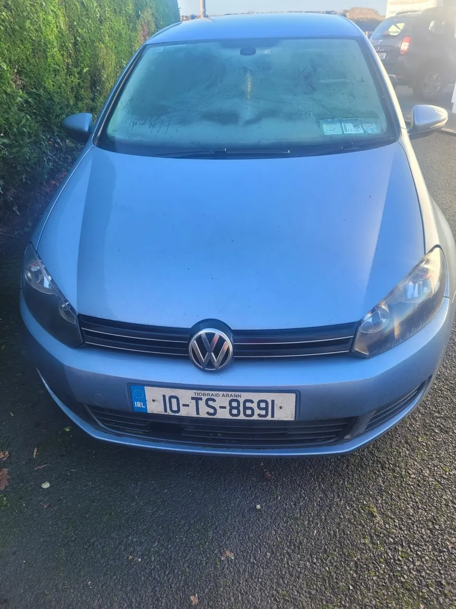 Volkswagen Golf 2010 - Image 1