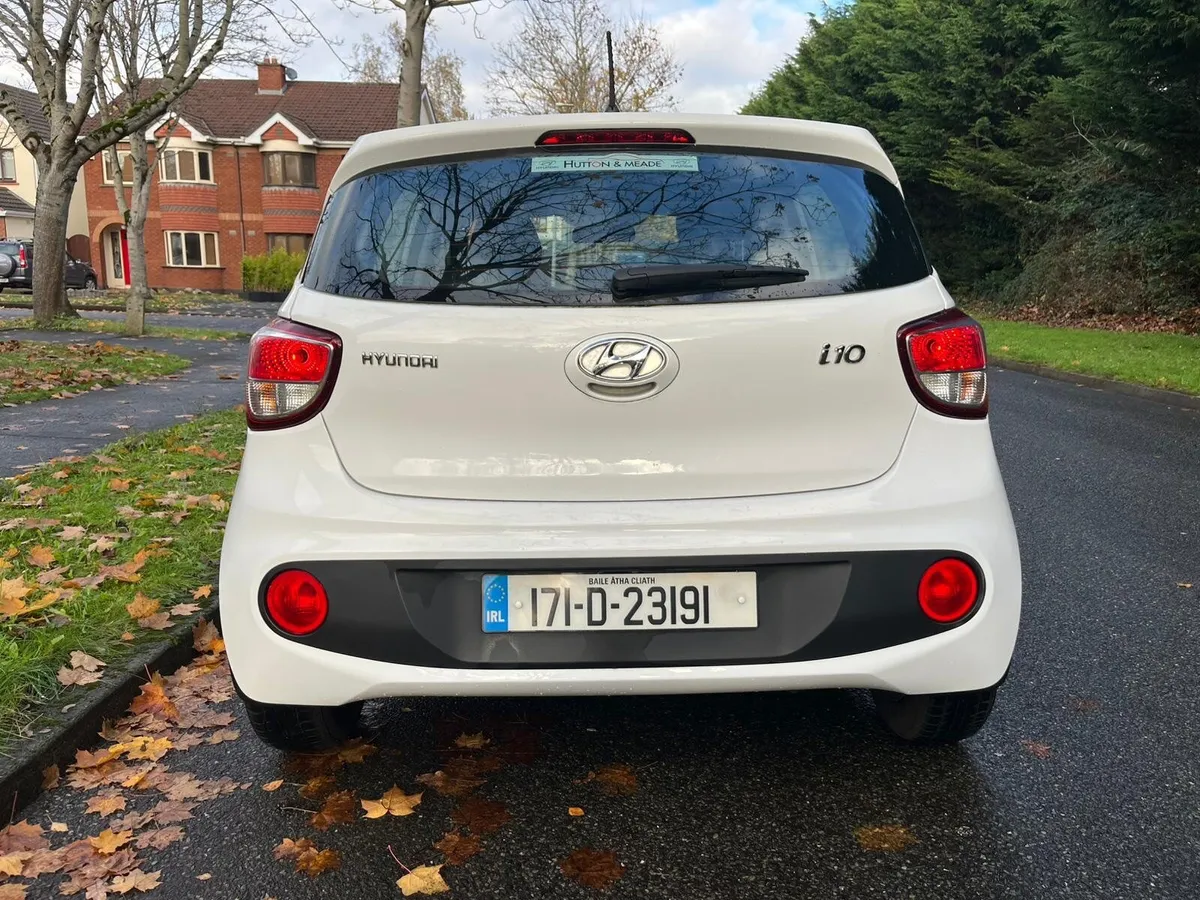 Hyundai i10 2017 - Image 2